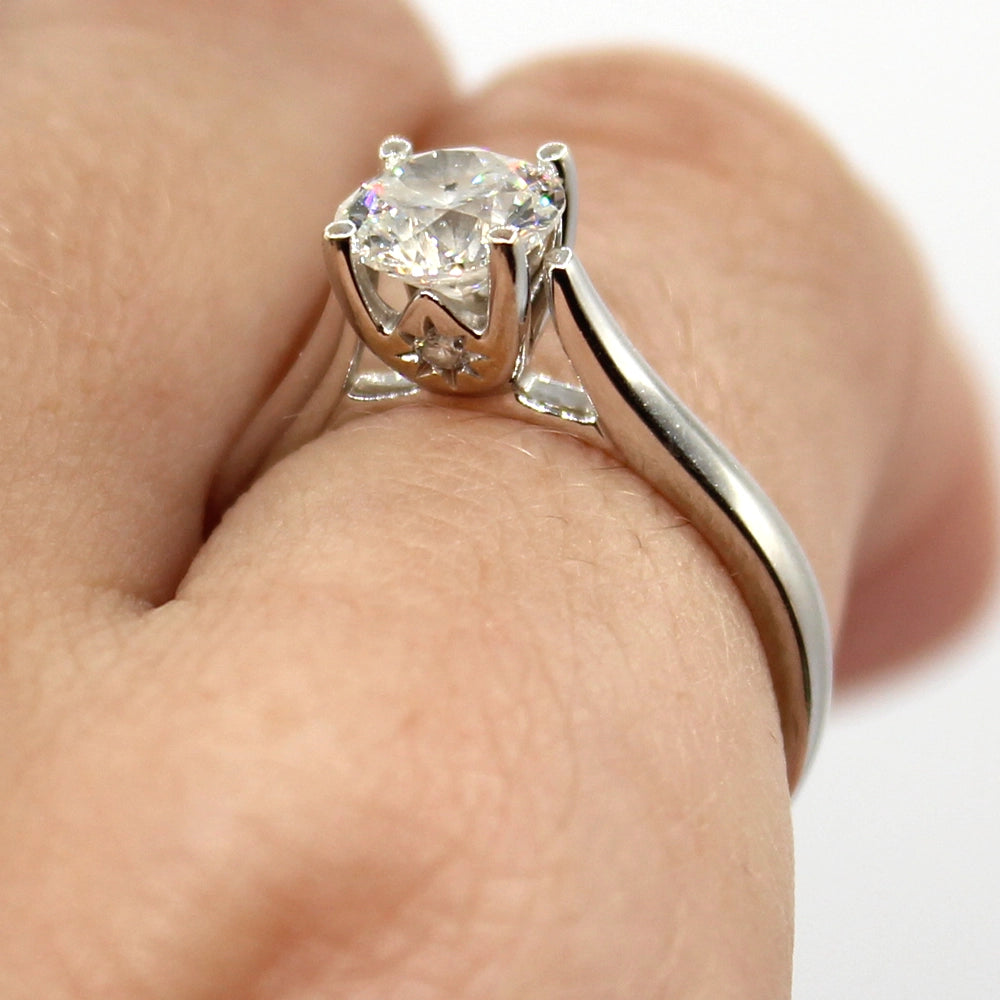 14K White Gold 1.28 Carat Diamond Solitaire Ring With Star Accents SIZE 7