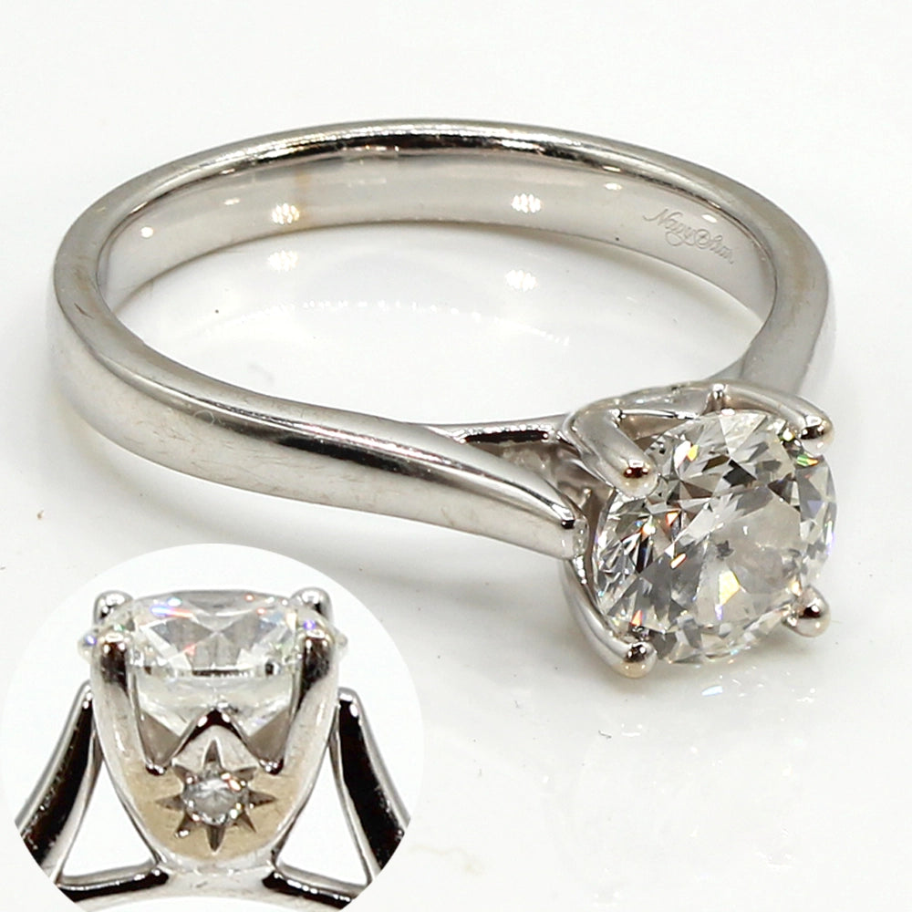 14K White Gold 1.28 Carat Diamond Solitaire Ring With Star Accents SIZE 7