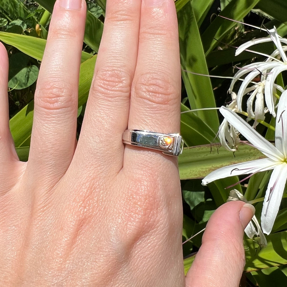 18K White Gold Art Deco Style Ring with VS Diamond Size 8.5