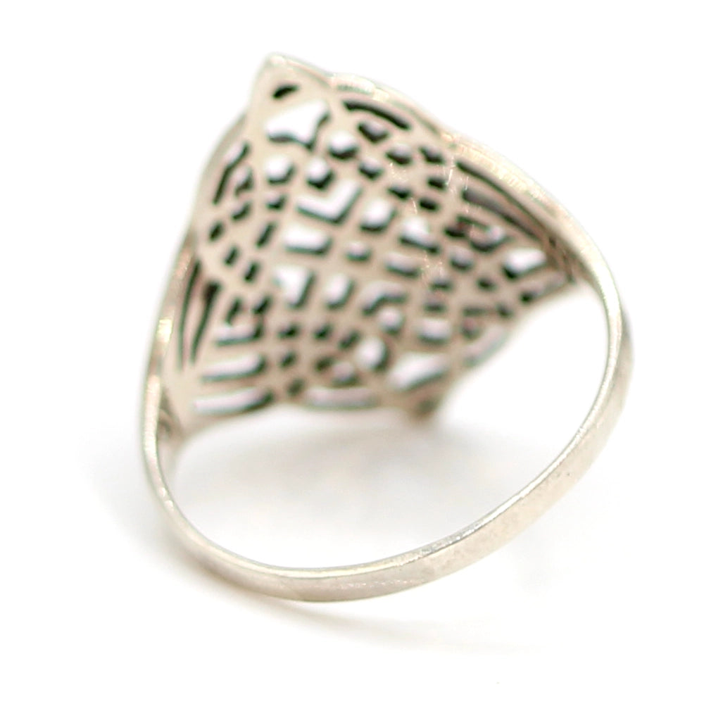 Sterling Silver Celtic Knot Ring SIZE 8