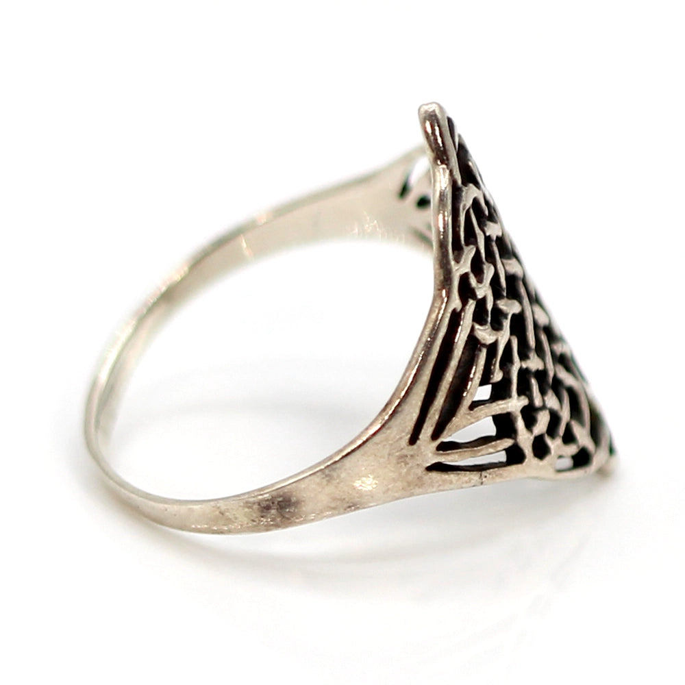 Sterling Silver Celtic Knot Ring SIZE 8