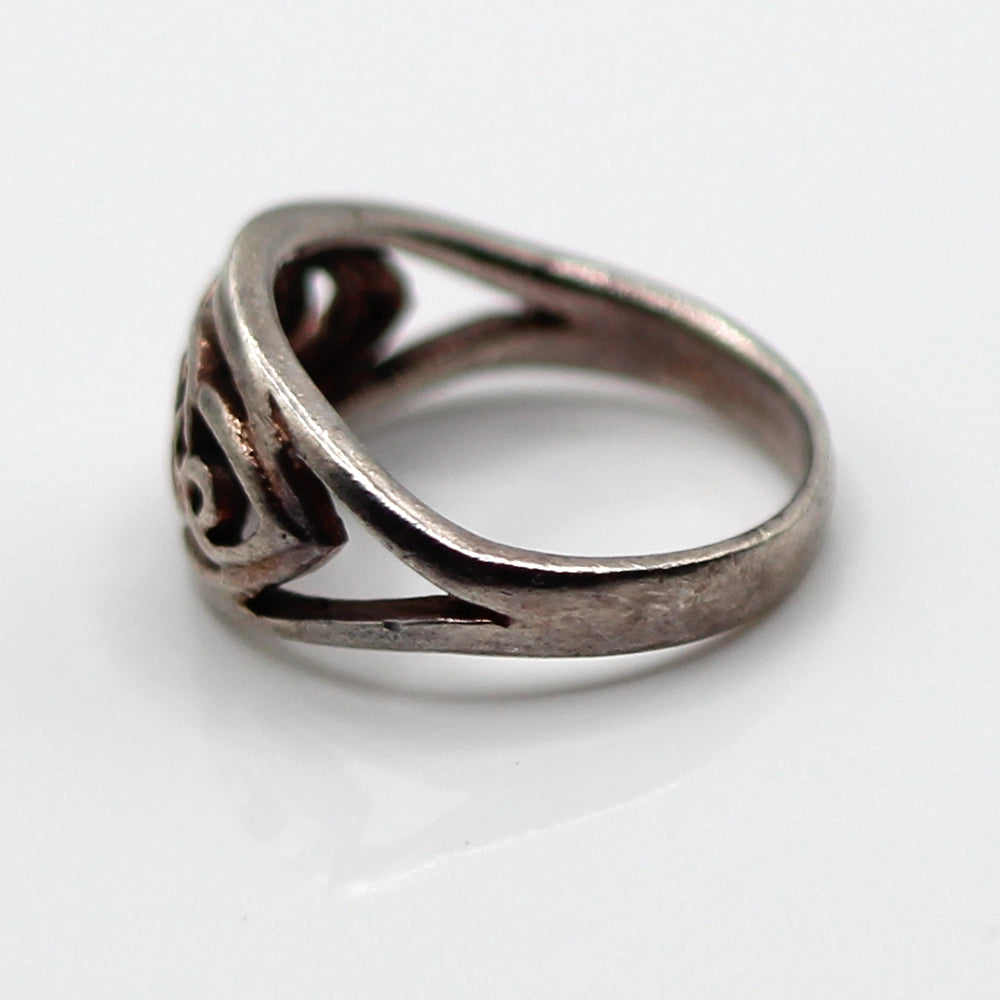 Sterling Silver Celtic Knot ‘Swirl’ Ring SIZE 7