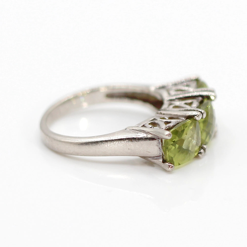 Sterling Silver and Chessboard Cut Peridot Ring SIZE 7.75