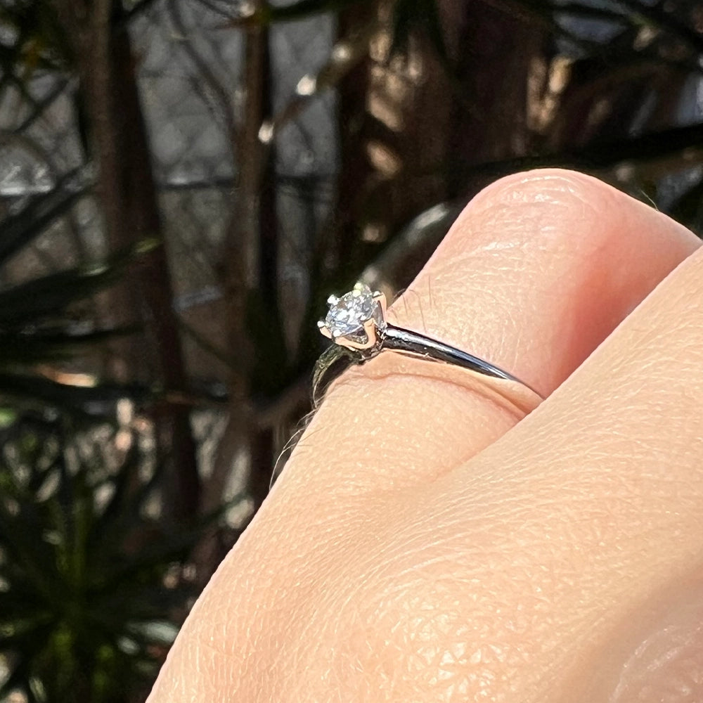 Tiffany & Co Platinum Solitaire Diamond Ring SIZE 4.5