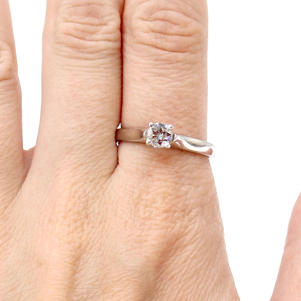 GIA Platinum and VS1 Diamond Solitaire Ring SIZE 9