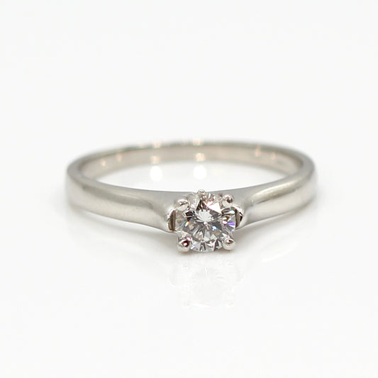 GIA Platinum and VS1 Diamond Solitaire Ring SIZE 9