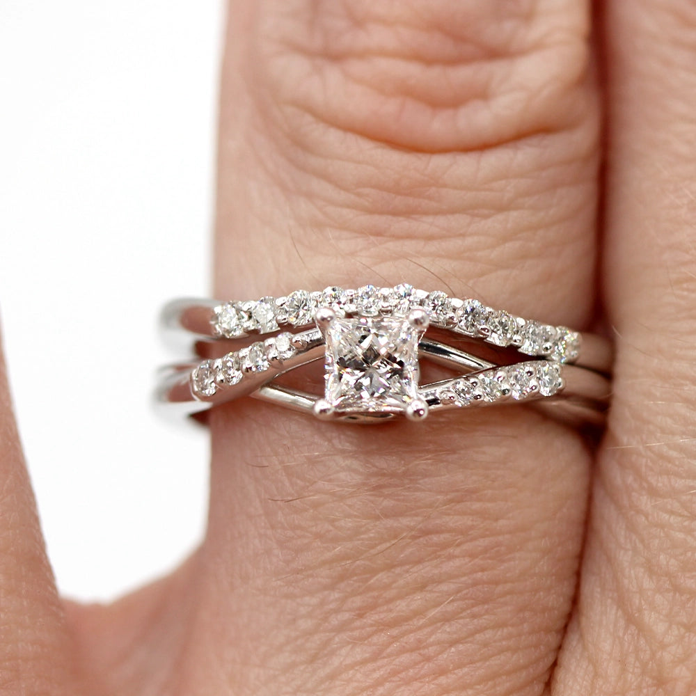 Platinum and VVS2 Diamond Engagement Ring Wedding Set with GIA Report SIZE 6