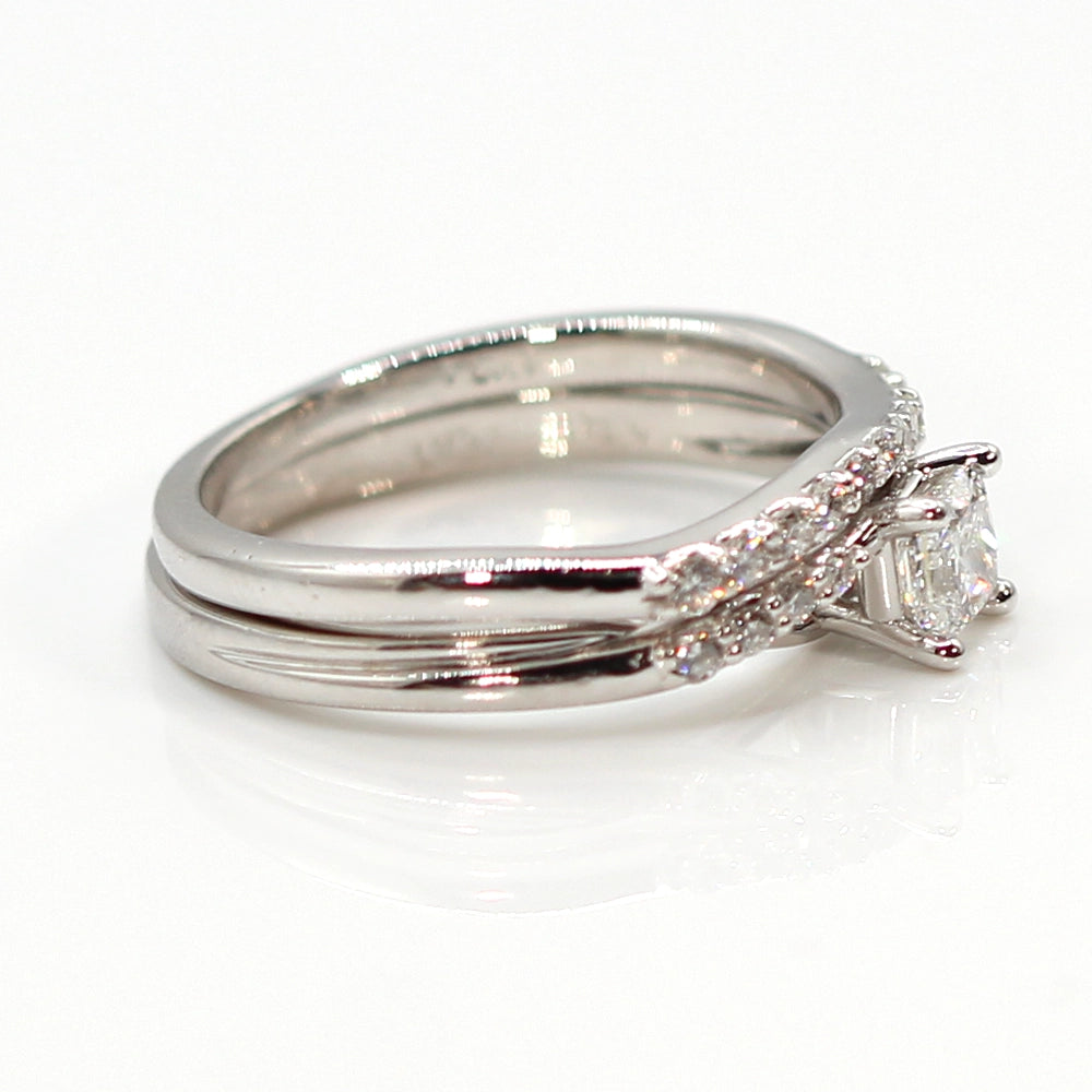 Platinum and VVS2 Diamond Engagement Ring Wedding Set with GIA Report SIZE 6