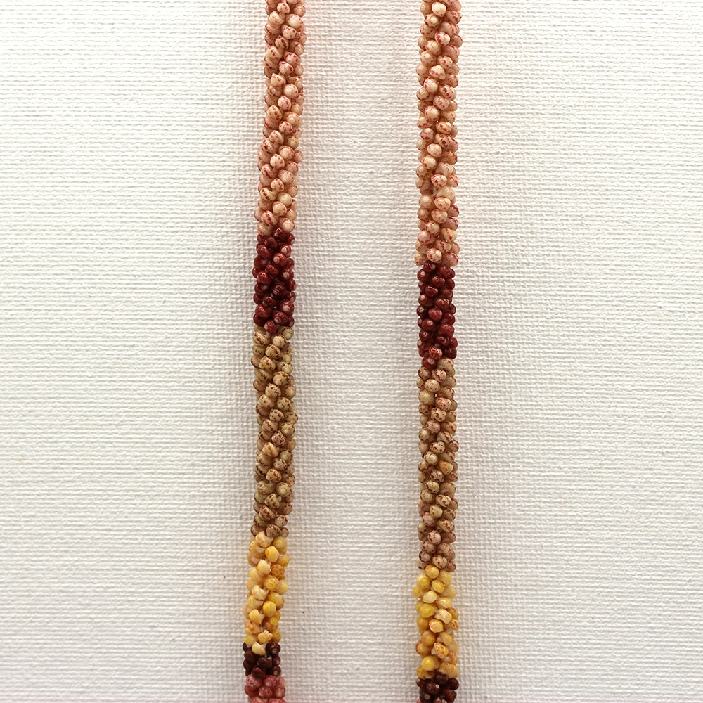 Ni’ihau Shell Poepoe Choker