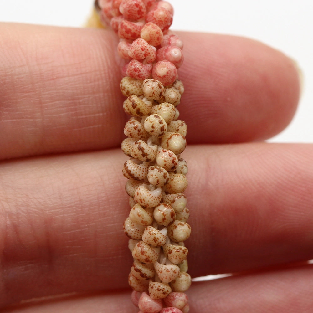 Ni’ihau Shell Poepoe Choker