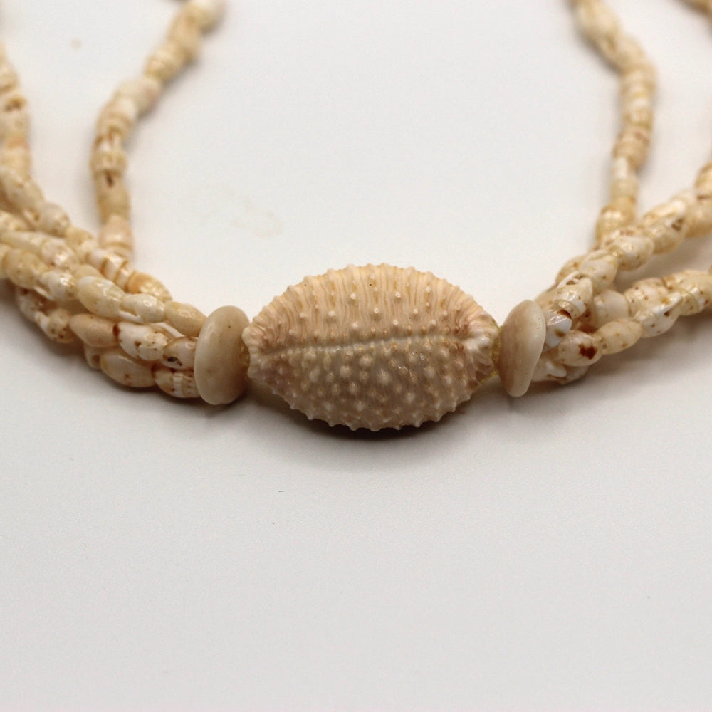 Ni’ihau Shell 5 Strand Mauna Loa Laiki Lei