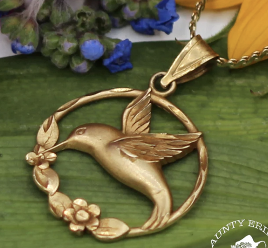 14K Yellow Gold Hummingbird Pendant