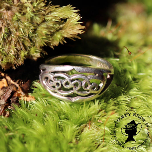 Sterling Silver Celtic Knot ‘Swirl’ Ring SIZE 7
