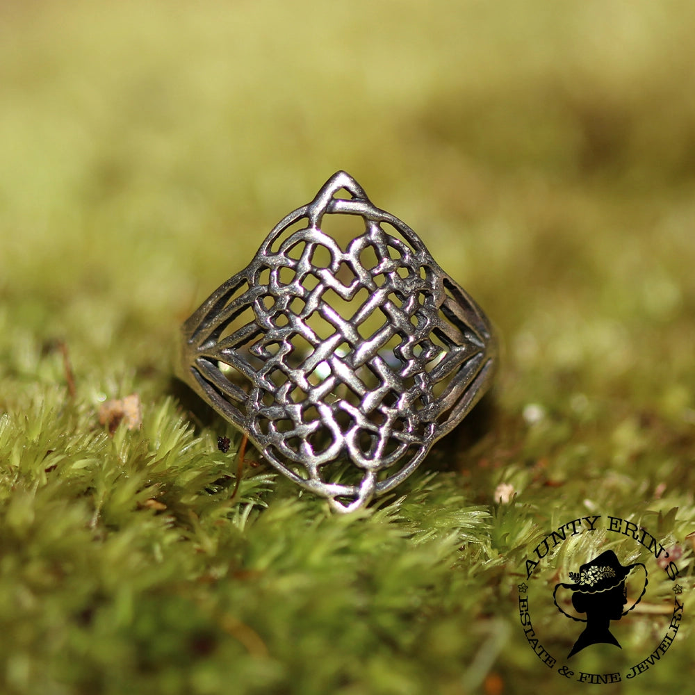 Sterling Silver Celtic Knot Ring SIZE 8